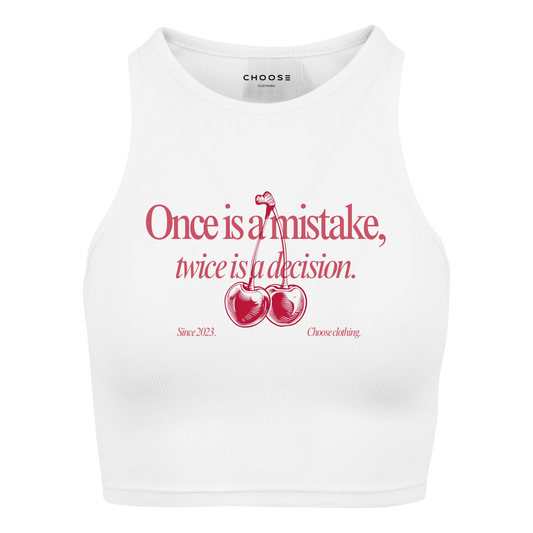 WOMEN DECISION CROP